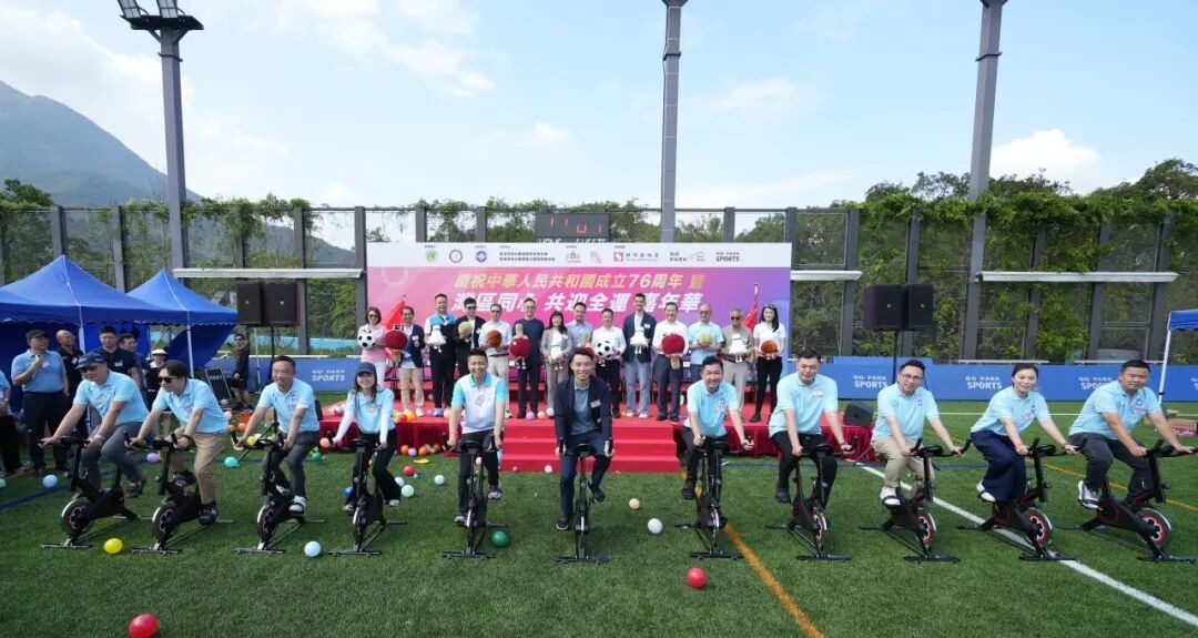 这脚传球是不是开挂？