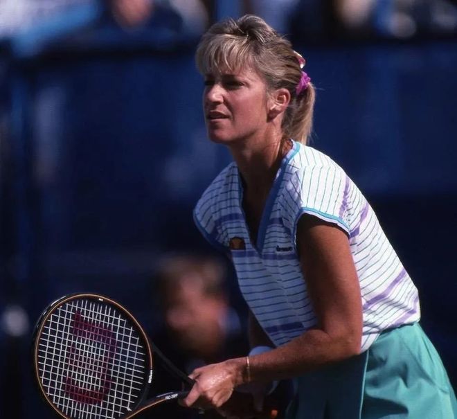 探索这两位 探索这两位